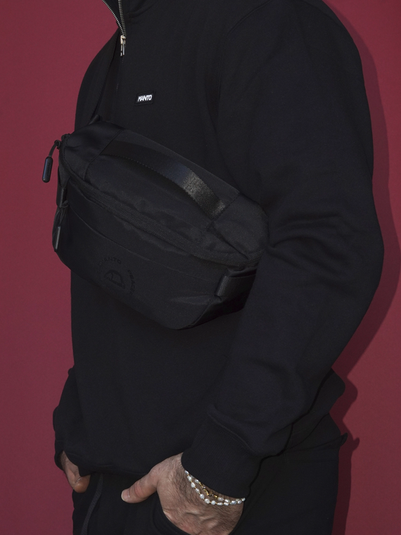 MANTO waist bag CIRCLE black