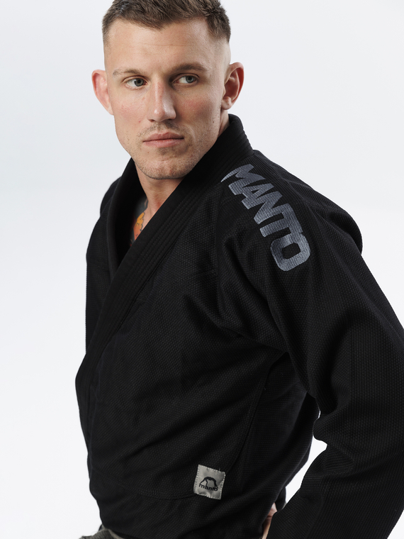 MANTO "X5" BJJ GI blackout