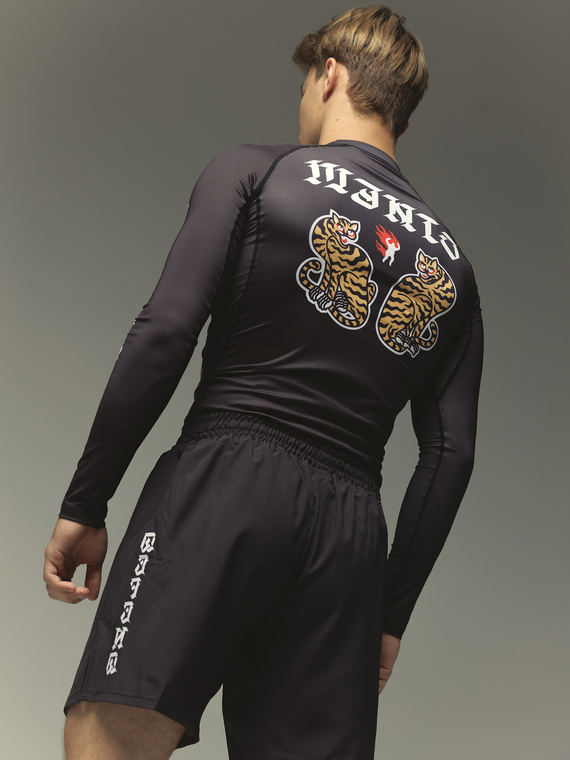 MANTO longarm rashguard TIGERS