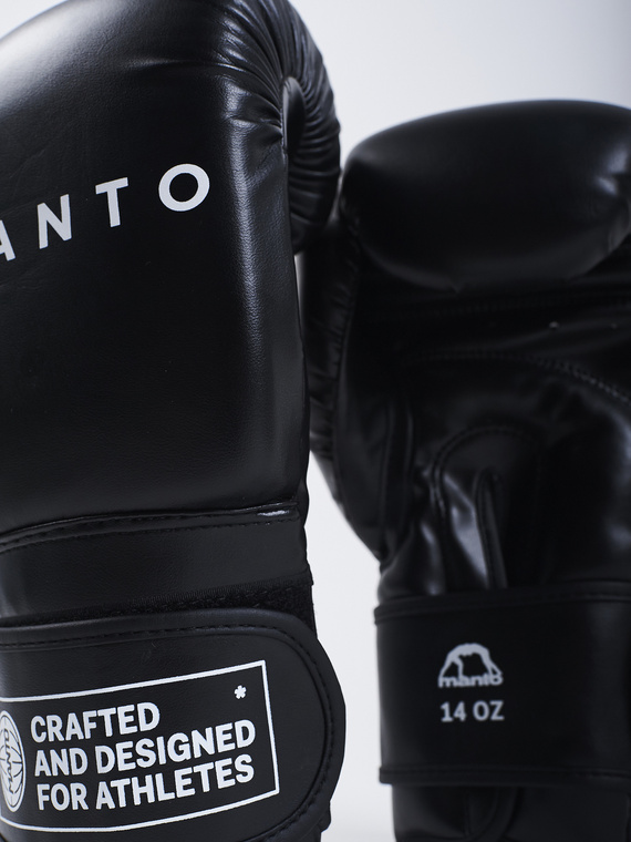 MANTO Boxing Gloves IMPACT black