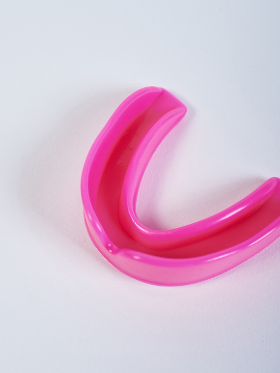 MANTO single mouthguard BASIC pink